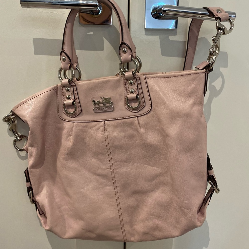 COACH handbag in blush pink